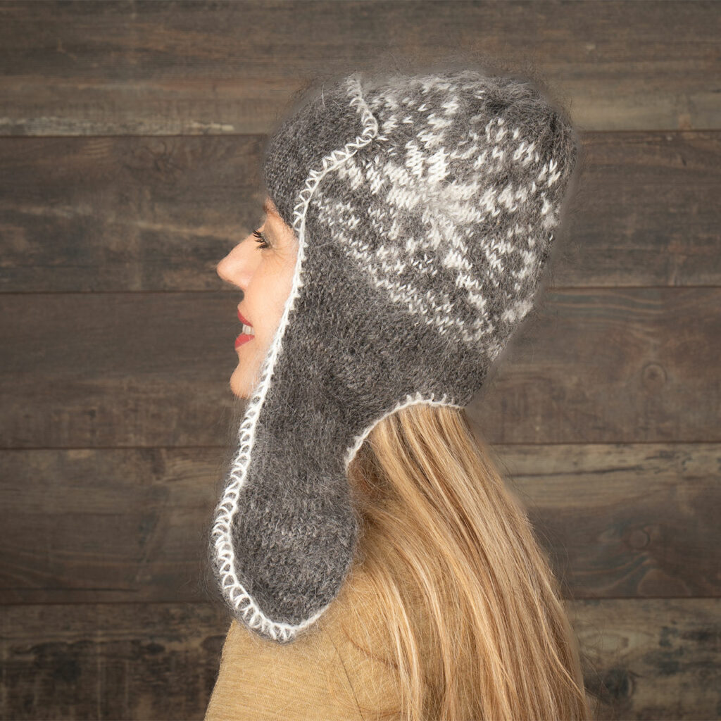 Bonnet en laine de chèvre - Zaglyadenye